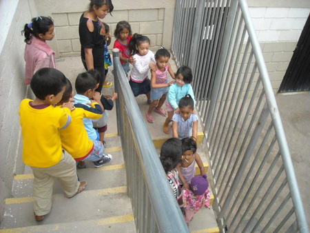 Refuerzo para los niños y jóvenes de Comayagüela. 