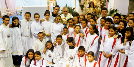 Celebración para María Auxiliadora en Comayagüela.