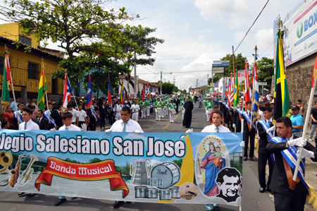Desfile patrio 2013.