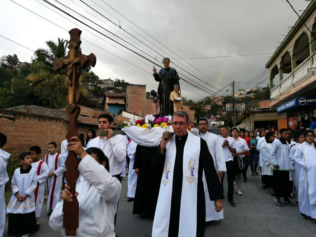 Fiesta a Don Bosco en Comayagüela 