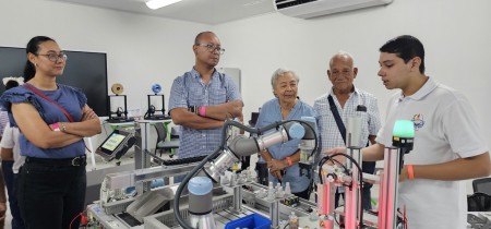 La Feria Familiar de Expotecnia 2024 en el Instituto T&eacute;cnico Don Bosco fortaleci&oacute; la uni&oacute;n entre la comunidad educativa y las familias, promoviendo la formaci&oacute;n integral en un ambiente de convivencia, aprendizaje y diversi&oacute;n.