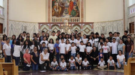 La Parroquia Salesiana María Auxiliadora continúa preparando con fervor las celebraciones en honor a su patrona, cuya fiesta se conmemora el próximo 24 de mayo.