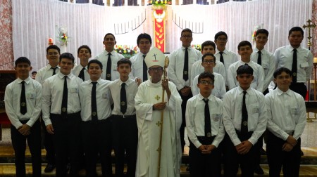 El Colegio Salesiano Santa Cecilia celebró la Confirmación de sus estudiantes, presidida por Monseñor Elías Bolaños, SDB.