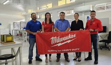 Esta alianza estratégica, que fusiona la excelencia técnica de las herramientas y equipos Milwaukee y la experiencia operativa de Copa Airlines, refuerza el compromiso con la innovación y el desarrollo de competencias en los jóvenes, proyectándose como un modelo a seguir para futuras iniciativas en el ámbito de la educación técnica y profesional.