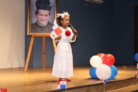 El Oratorio Semanal de la Bas&iacute;lica Don Bosco inicia la celebraci&oacute;n de las Fiestas Patrias con el objetivo de inculcar en los j&oacute;venes el amor y compromiso c&iacute;vico.
