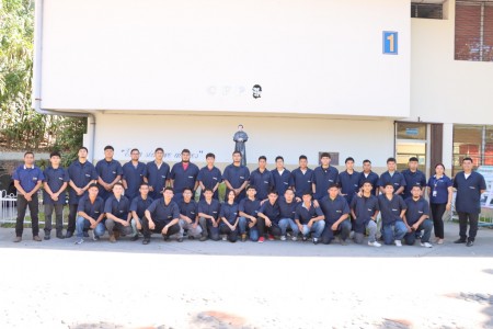 Los j&oacute;venes adem&aacute;s de recibir sus clases t&eacute;cnicas, reciben formaci&oacute;n en habilidades blandas. 