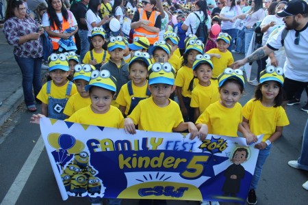 Estudiantes disfrutan con alegr&iacute;a y entusiasmo cada momento del Family Fest 2026.