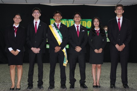 Miembros del Gobierno Estudiantil 2026 del Colegio Salesiano San Jos&eacute;, asumen con entusiasmo su compromiso de liderazgo y servicio.