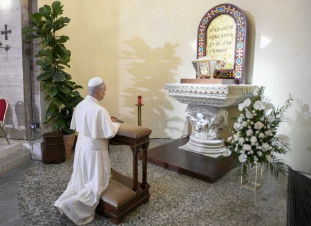 El papa Le&oacute;n XIV invita a vivir la Cuaresma como un camino de conversi&oacute;n basado en la escucha de la Palabra, el ayuno y la vida en comunidad. Foto &copy;: Vatican Media