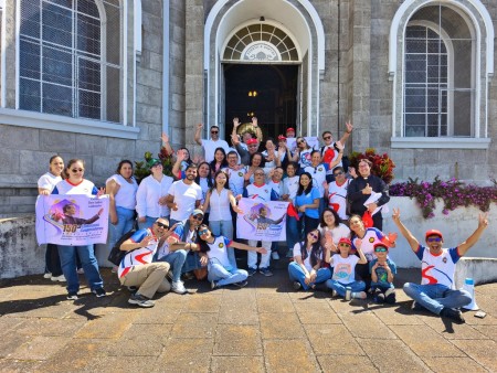 Salesianos Cooperadores de Costa Rica peregrinan hacia la Basílica de los Ángeles en el Jubileo de la Esperanza 2025.