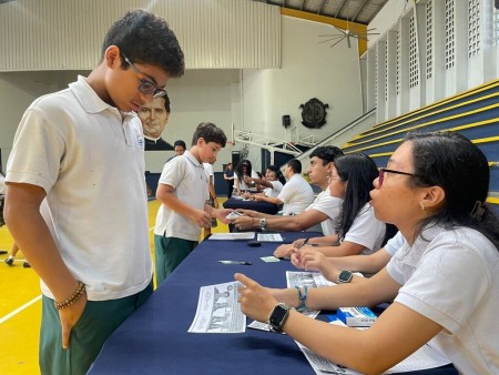 El Movimiento Juventud será el encargado de liderar las actividades institucionales de la Promoción 2026, impulsando iniciativas que reflejen el espíritu de Don Bosco: jóvenes líderes que inspiran, sirven y construyen el futuro con esperanza.