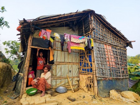 En los rostros del sufrimiento humano se refleja el misterio de una libertad herida.