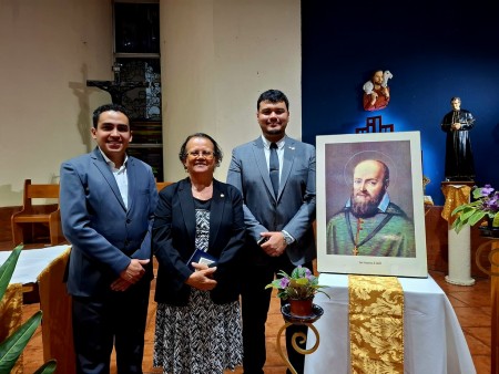 La Sra. Dora Alicia Eguizabal realiz&oacute; su promesa como Salesiana Cooperadora en la Capilla Buen Pastor.