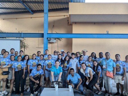 Jóvenes del MJS agradecen el apoyo recibido durante el bingo solidario.