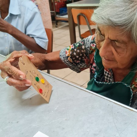 Esta iniciativa se enmarca dentro de su misión de ofrecer un espacio de acogida y apoyo integral para quienes más lo necesitan, especialmente en una etapa de la vida donde el afecto y la compañía se vuelven indispensables.