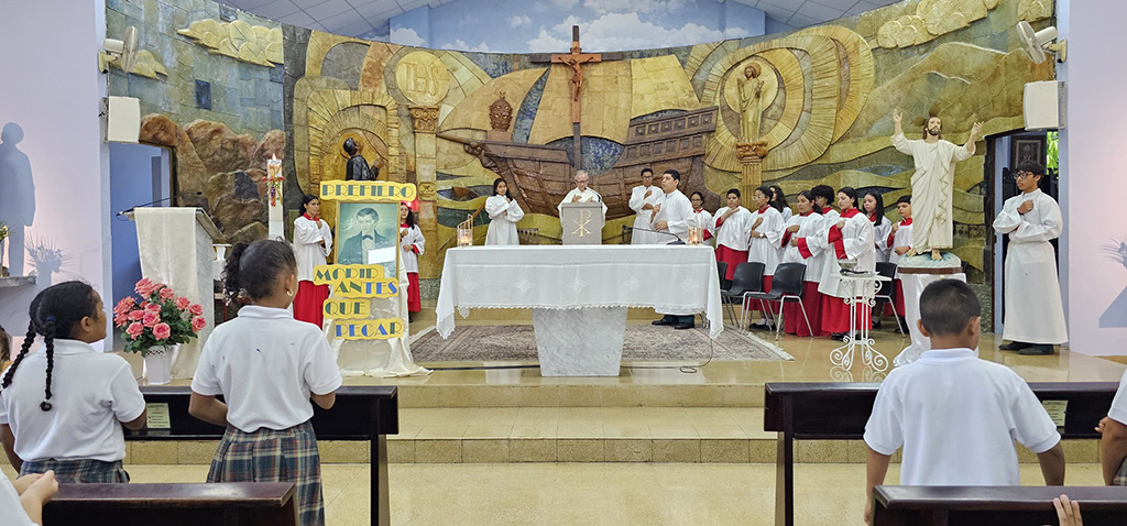 En un mundo lleno de desafíos y tentaciones, la celebración de Santo Domingo Savio recuerda que la verdadera grandeza radica en vivir una vida de amor y servicio a Dios y a los demás.