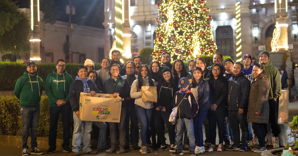 Esta iniciativa busc&oacute; sensibilizar a la comunidad educativa y fortalecer el compromiso solidario con los sectores m&aacute;s vulnerables de la ciudad