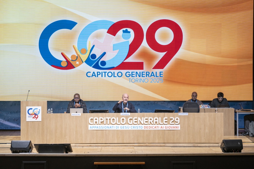 Los participantes del Capítulo General dedicaron toda la mañana a la lectura personal de los informes, para profundizar en los datos y análisis presentados.
