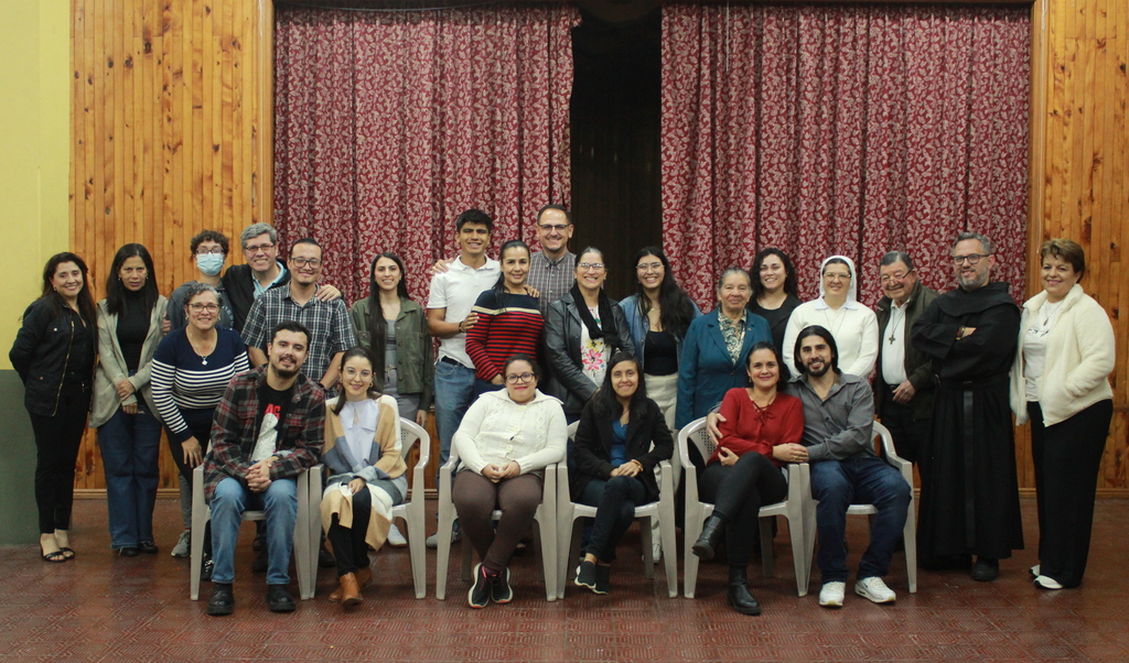 Participantes del Encuentro Vocacional en Cartago viven una jornada de fe y discernimiento, compartiendo testimonios que inspiran a responder con amor al llamado de Dios.