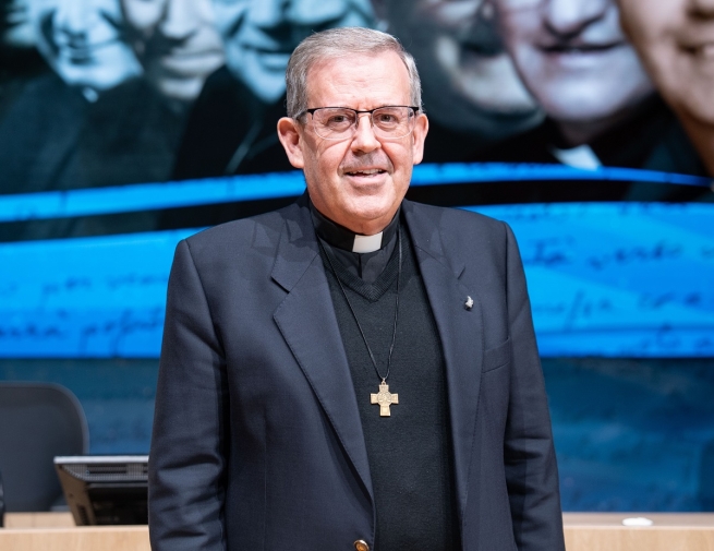 En su primer aniversario como Rector Mayor, la Inspector&iacute;a CAM eleva sus oraciones por el padre Fabio Attard, pidiendo al Se&ntilde;or que contin&uacute;e guiando su misi&oacute;n con sabidur&iacute;a, fe y esperanza al servicio de la Familia Salesiana.